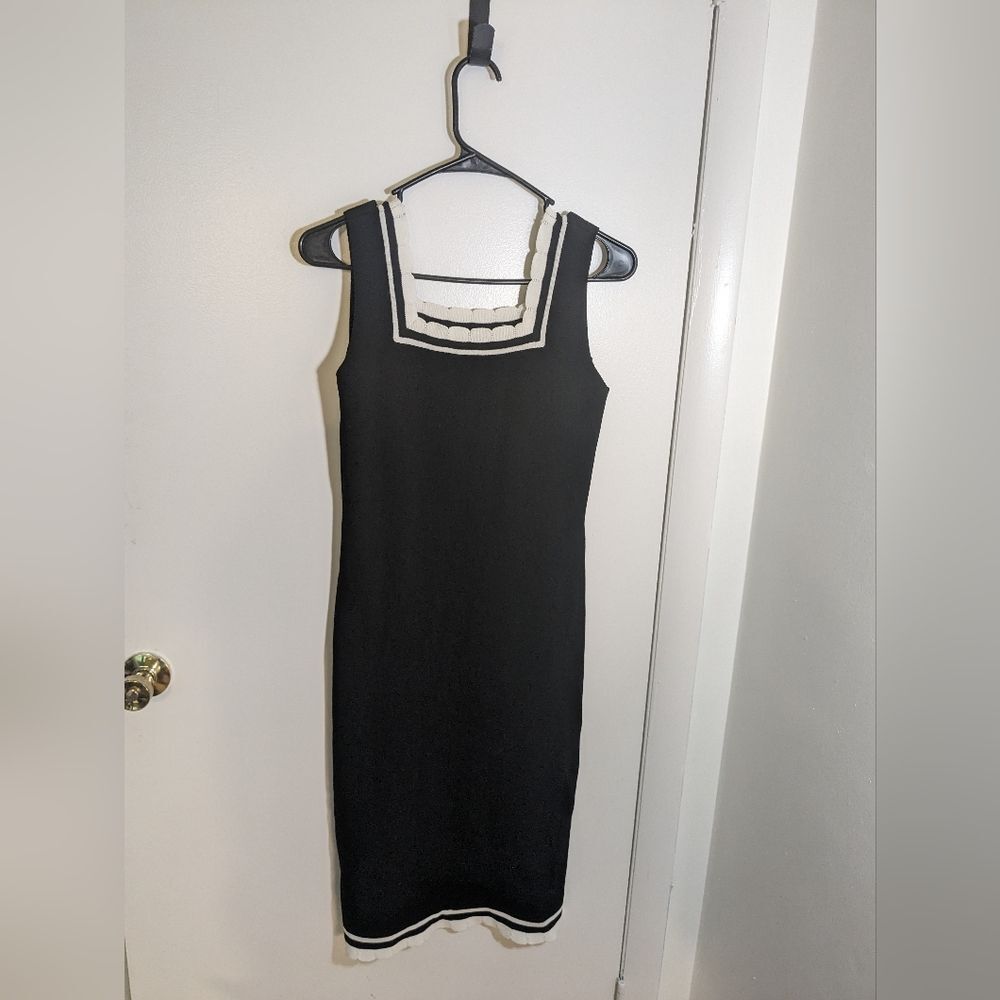 Nordstrom Cyrus Black Dress Medium Midi